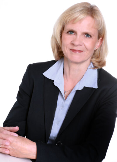 Portrait von Immobilienmaklerin Tanja Köpke
